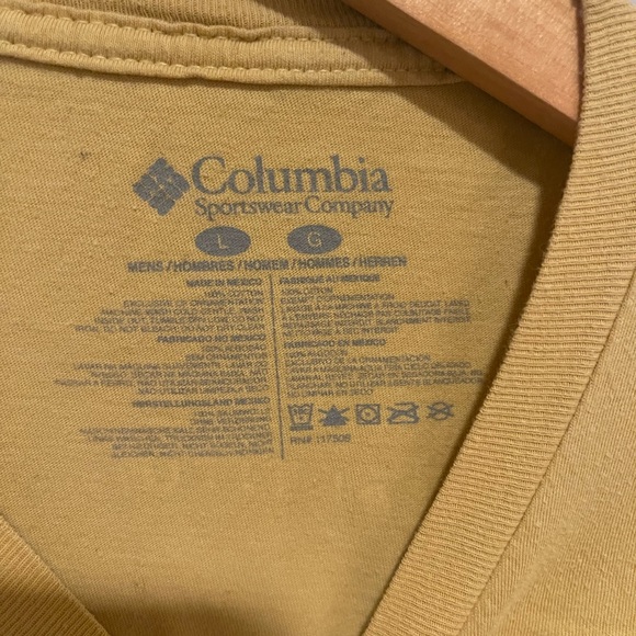 Columbia T Shirt Men's Large Gold Graphic Tee Hike Camp Adult 100% Cotton - Picture 3 of 4